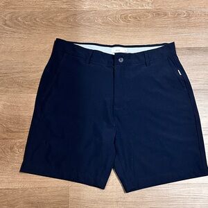 Mens Onia 4-way Stretch Versatility Short 7". Excellent condition